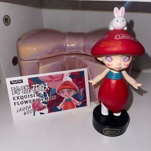 Laura Exquisite Flower Demon Figurine
